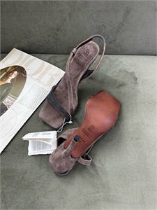 Босоножки BRUNELLO CUCINELLI 131639