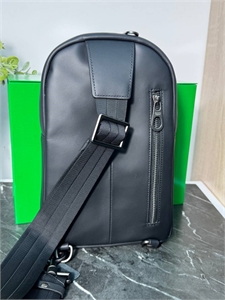 Нагрудная сумка BOTTEGA VENETA 132271