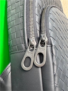 Нагрудная сумка BOTTEGA VENETA 132273