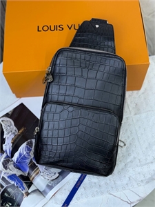 Слинг LV из кожы крокодила 133135 - фото 224840