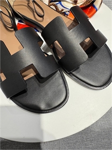 Сандилии HERMES 133771