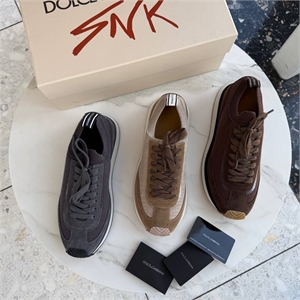 Кроссовки DG 133804