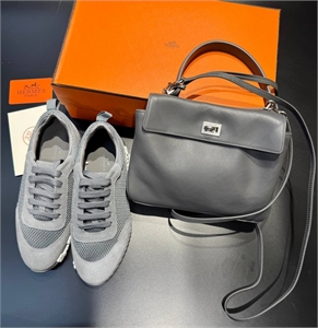 Кроссовки HERMES 134023