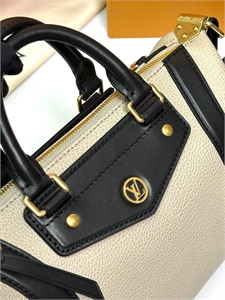 Сумка LOUIS VUITTON 134449