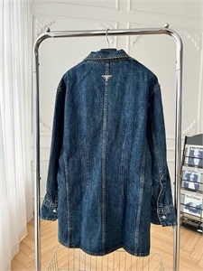 Джинсовая куртка  PRADA 134930_59483