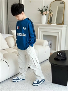 Лонгслив BALENCIAGA 135070