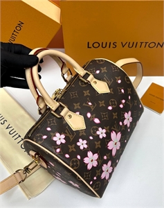 Сумка LOUIS VUITTON 135084