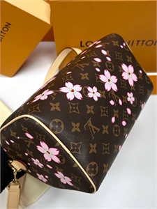 Сумка LOUIS VUITTON 135084