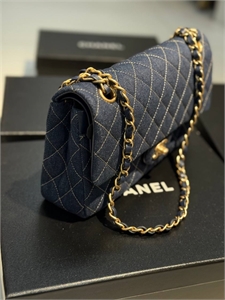 Сумка CHANEL 135840