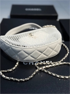 Сумка CHANEL 135889