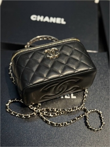 Сумка CHANEL 135895