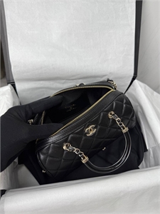 Сумка CHANEL 136016