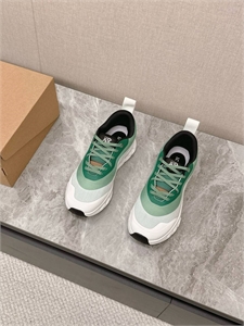 Кроссовки LOEWE 136090