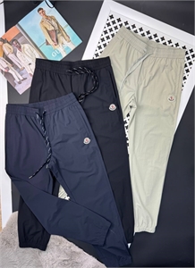 Спортивный штаны MONCLER 136160