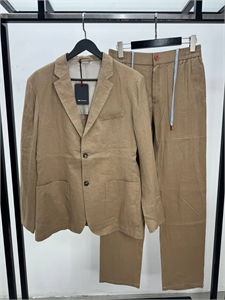 Классический костюм KITON (лен) 136191