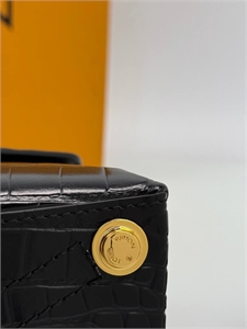 Сумка  LOUIS VUITTON 136396