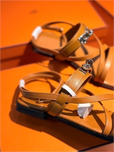 Сандалии HERMES 136408