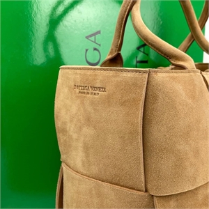 Сумка BOTTEGA VENETA 136551