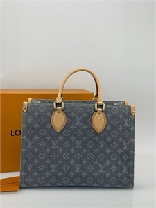 Сумка  LOUIS VUITTON 136577