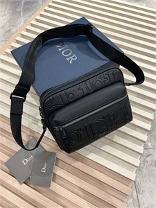 Сумка DIOR 136724 - фото 244910
