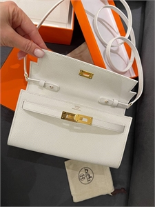 Сумка HERMES Kelly Classic 136782