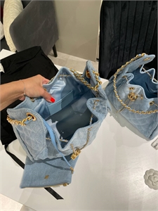 Сумка Chanel 136817