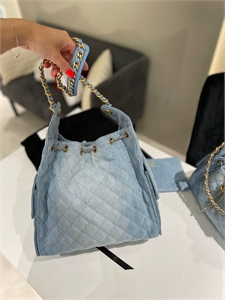 Сумка Chanel 136817