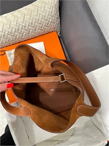 Сумка Hermes 22cm 136820