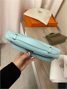 Сумка Hermes Kelly 136824