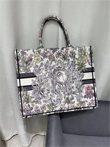 Сумка Dior 42cm 136843