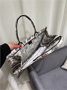 Сумка Dior 42cm 136843