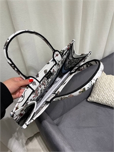 Сумка Dior 42cm 136845