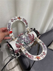 Сумка Dior 24cm 136850