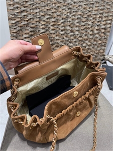 Сумка Chanel 136895