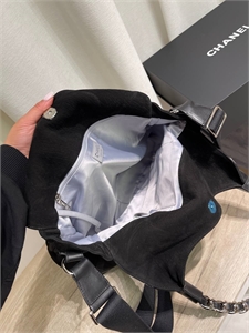 Сумка Chanel 136906