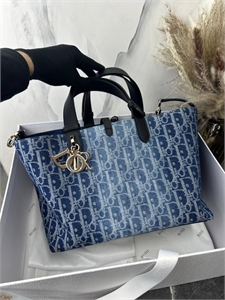 Сумка DIOR 136988
