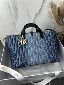Сумка DIOR 136988