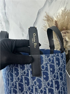 Сумка DIOR 136988