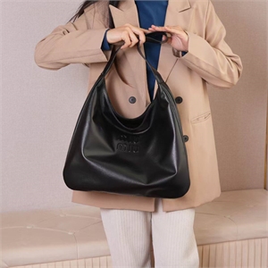 Сумка MIU MIU 136990