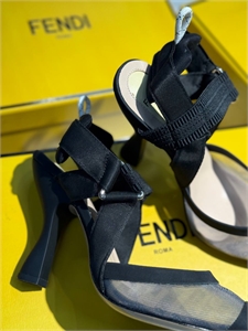 Туфли FENDI 137105