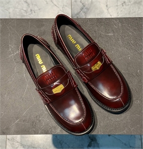 Лоферы MIU MIU 137168