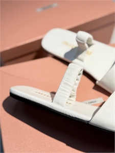 Сандалии MIU MIU 137178