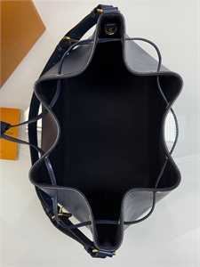 Сумка LOUIS VUITTON 137191