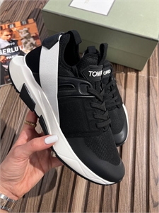 Кроссовки TF 137305