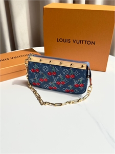 Сумка  LOUIS VUITTON 137731