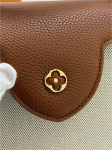 Сумка  LOUIS VUITTON 139377