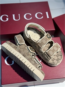 Сандалии GUCCI 139495