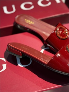 Тапочки GUCCI 139501