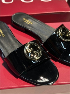 Тапочки GUCCI 139502