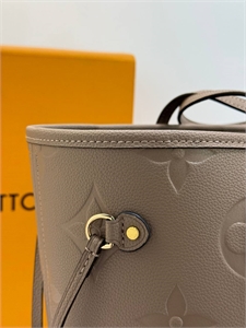 Сумка  LOUIS VUITTON 139547